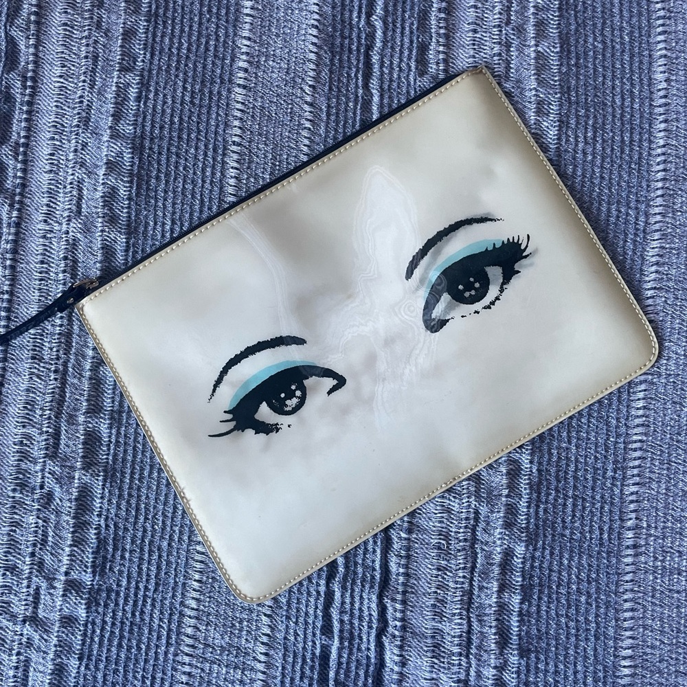 Kate Spade Hologram Winking Zip Cluth - Picture 11 of 15